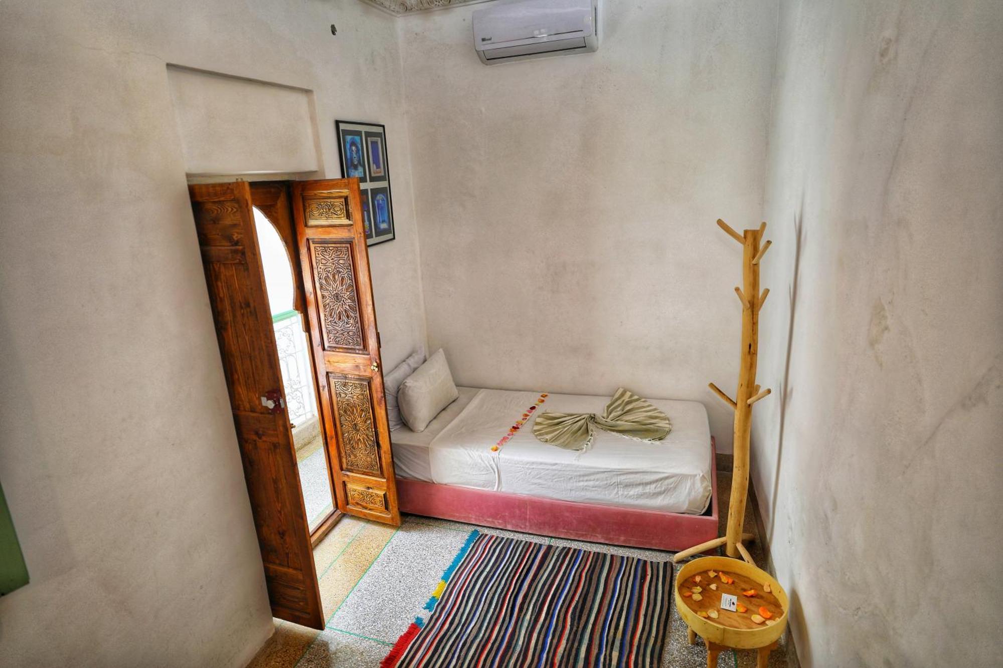 Bed and breakfast Safran Rouge *